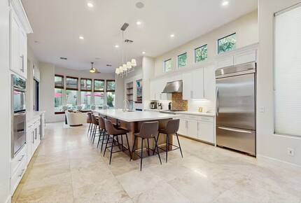 Elegant Desert Escape Near Golf, Dining & Trails - Scottsdale, Arizona