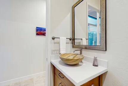 Elegant Desert Escape Near Golf, Dining & Trails - Scottsdale, Arizona