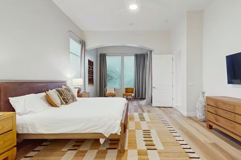 Elegant Desert Escape Near Golf, Dining & Trails - Scottsdale, Arizona