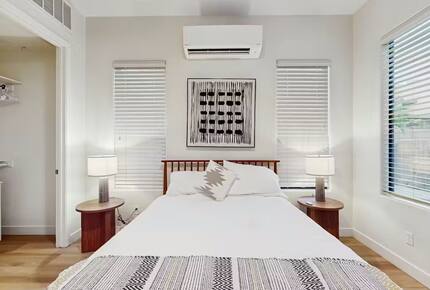 Elegant Desert Escape Near Golf, Dining & Trails - Scottsdale, Arizona