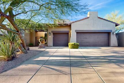 Elegant Desert Escape Near Golf, Dining & Trails - Scottsdale, Arizona