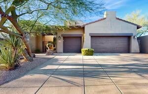 Elegant Desert Escape Near Golf, Dining & Trails - Scottsdale, Arizona