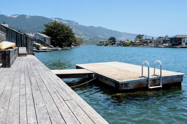 Lagoonfront Stinson Beach Escape - Stinson Beach, California