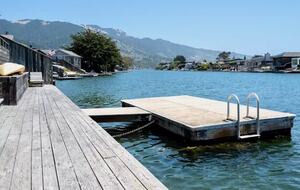 Lagoonfront Stinson Beach Escape - Stinson Beach, California