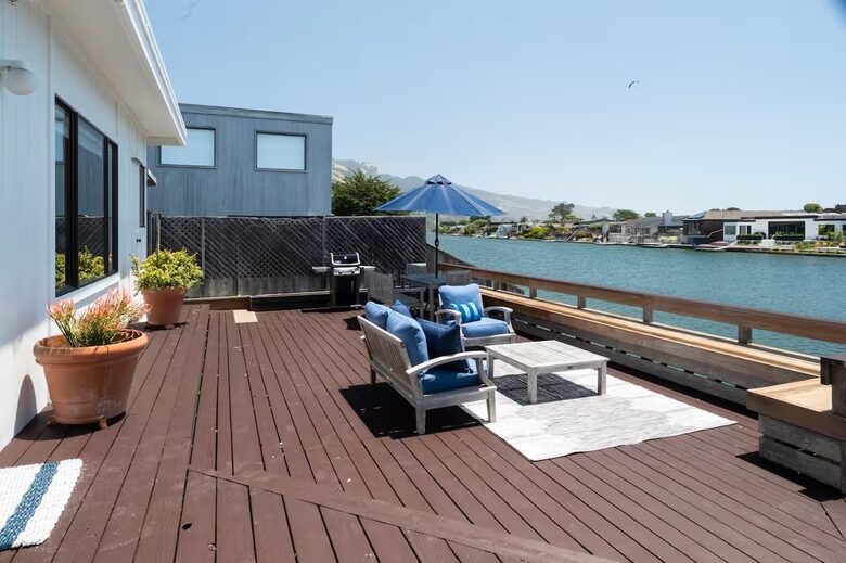 Lagoonfront Stinson Beach Escape - Stinson Beach, California