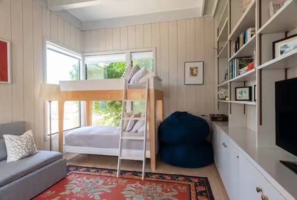 Lagoonfront Stinson Beach Escape - Stinson Beach, California