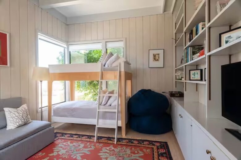 Lagoonfront Stinson Beach Escape - Stinson Beach, California