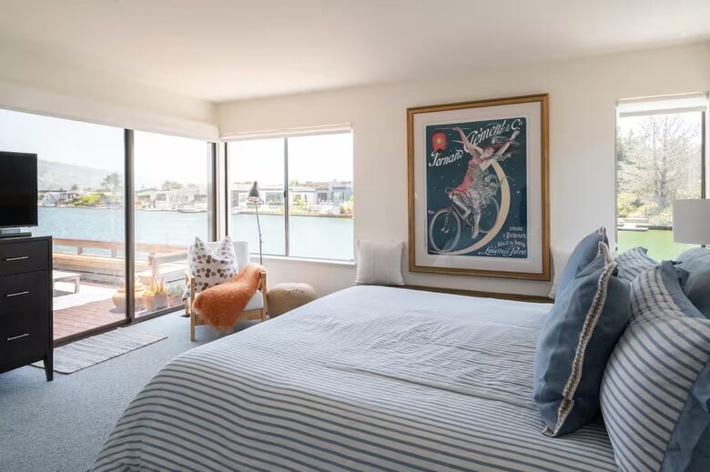 Lagoonfront Stinson Beach Escape - Stinson Beach, California