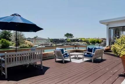 Lagoonfront Stinson Beach Escape - Stinson Beach, California