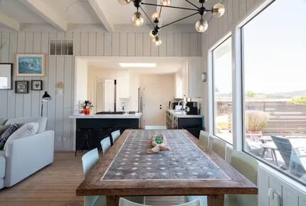 Lagoonfront Stinson Beach Escape - Stinson Beach, California