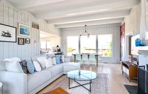 Lagoonfront Stinson Beach Escape - Stinson Beach, California