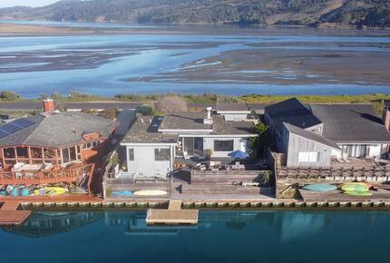 Lagoonfront Stinson Beach Escape - Stinson Beach, California