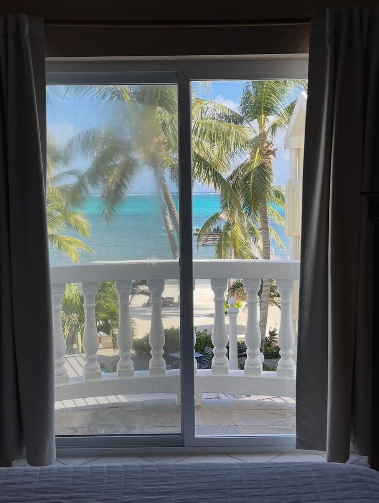 Pelican Reef Villas | Easygoing Beachfront Living on Ambergris Caye - Calle San Pedro, Belize