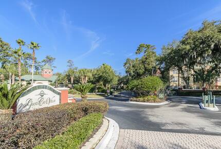 Bright Coastal Escape Steps from Sawgrass & Beaches - Ponte Vedra Beach, Florida