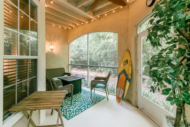 Bright Coastal Escape Steps from Sawgrass & Beaches - Ponte Vedra Beach, Florida