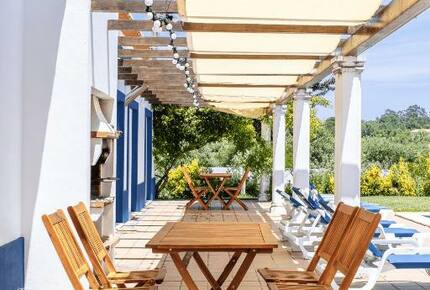 Elegant Farm-Style Escape - Povoa Da Isenta, Portugal