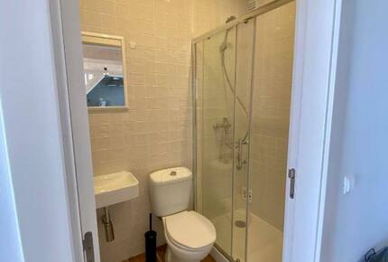 Elegant Farm-Style Escape - Povoa Da Isenta, Portugal