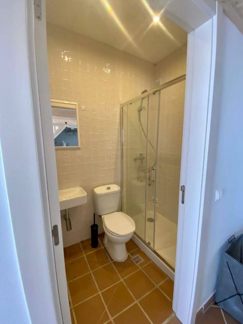 Elegant Farm-Style Escape - Povoa Da Isenta, Portugal