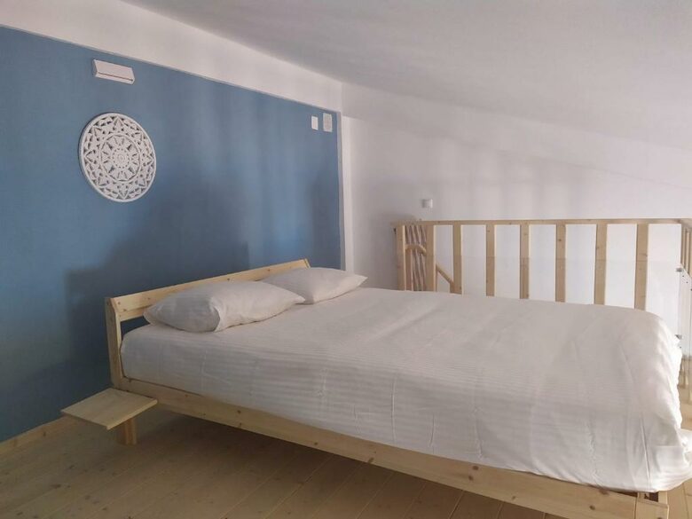 Elegant Farm-Style Escape - Povoa Da Isenta, Portugal