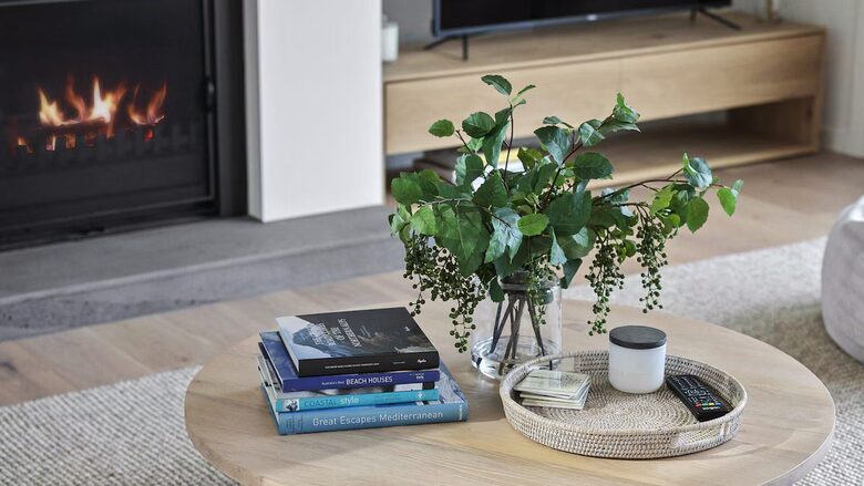 Contemporary Coastal Living in the Heart of Lorne - Lorne, Australia