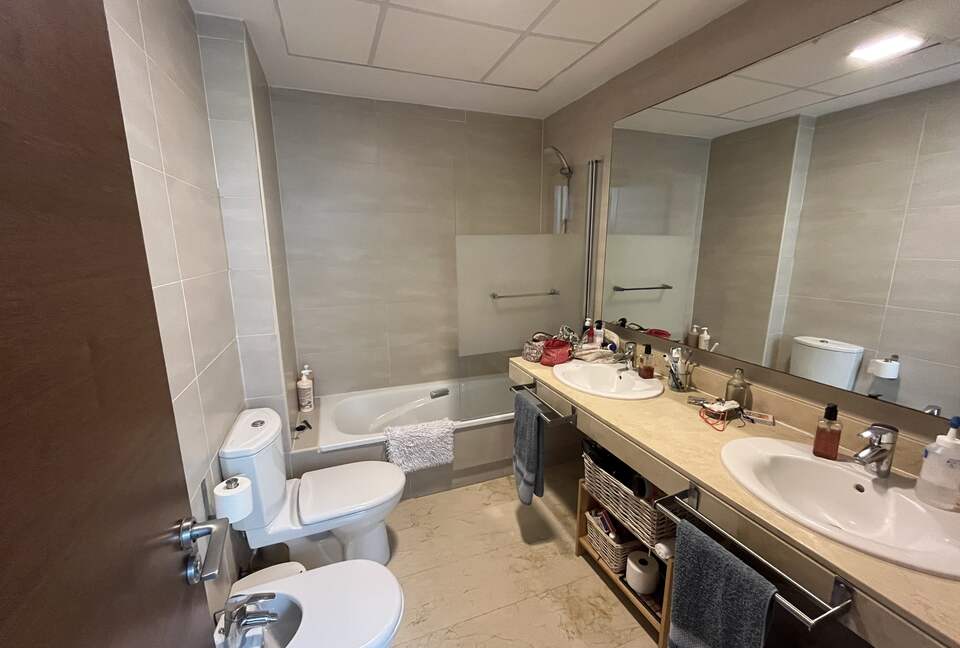 Contemporary Apartment Framed by Lush Gardens - El Puerto de Santa María, Spain