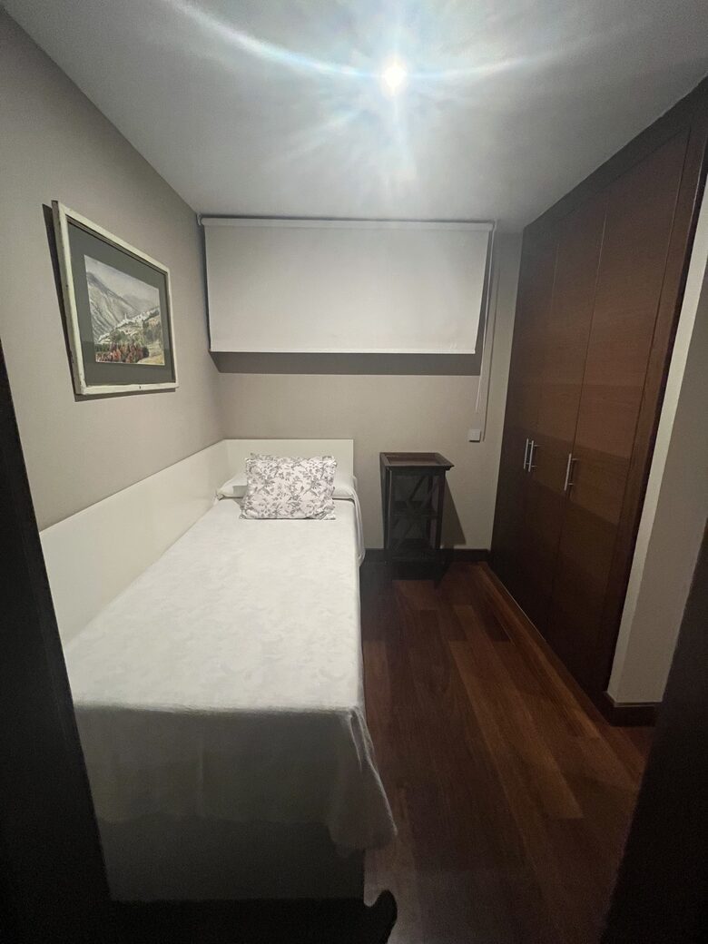 Contemporary Apartment Framed by Lush Gardens - El Puerto de Santa María, Spain