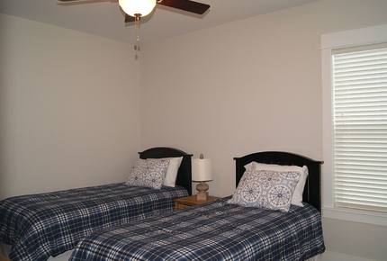 Lake Luxury by the Beach - Santa Rosa Beach, Florida