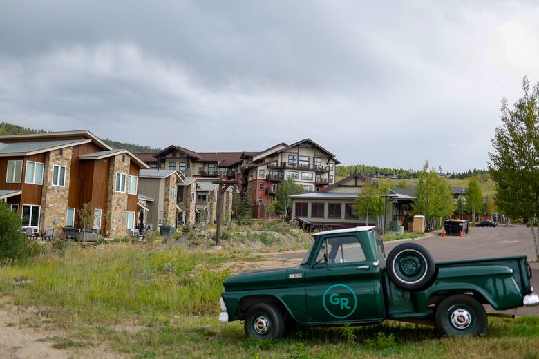 Modern Granby Ranch Getaway With Mountain Views - Granby, Colorado