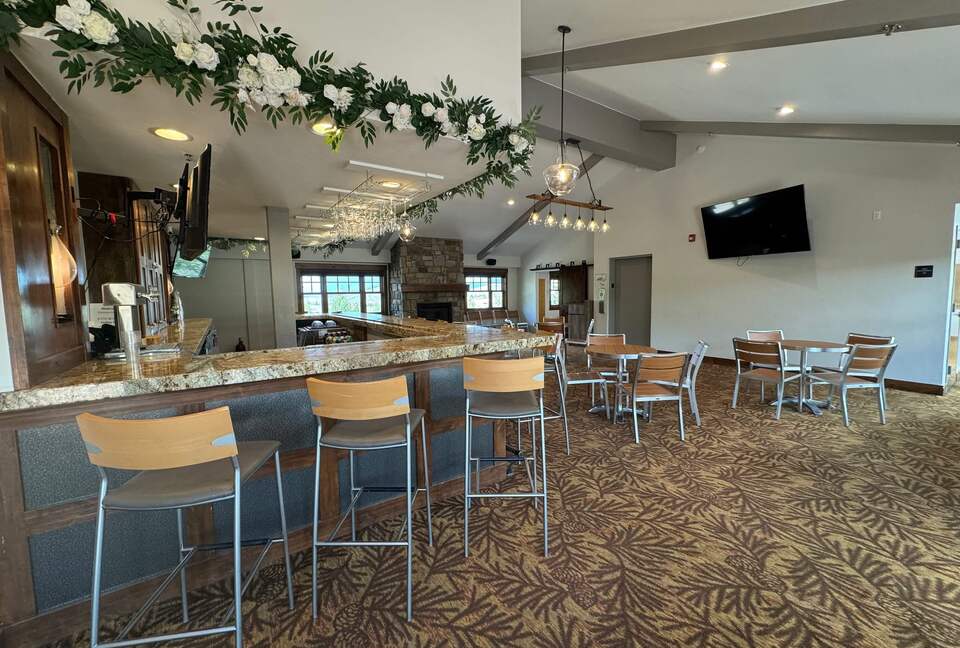 Modern Granby Ranch Getaway With Mountain Views - Granby, Colorado