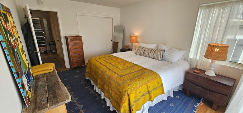 San Francisco Bay Waterfront Apartment - Tiburon, California