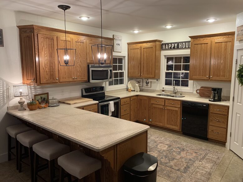 Elegant Waterside Family Retreat with Private Dock - Arley, Alabama