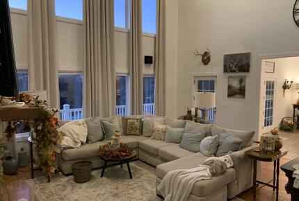 Elegant Waterside Family Retreat with Private Dock - Arley, Alabama