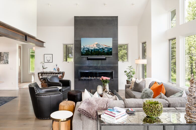 Modern Mountain Retreat with Stunning Views + Amenities Galore - Big Sky, Montana