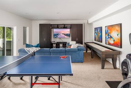 Modern Mountain Retreat with Stunning Views + Amenities Galore - Big Sky, Montana