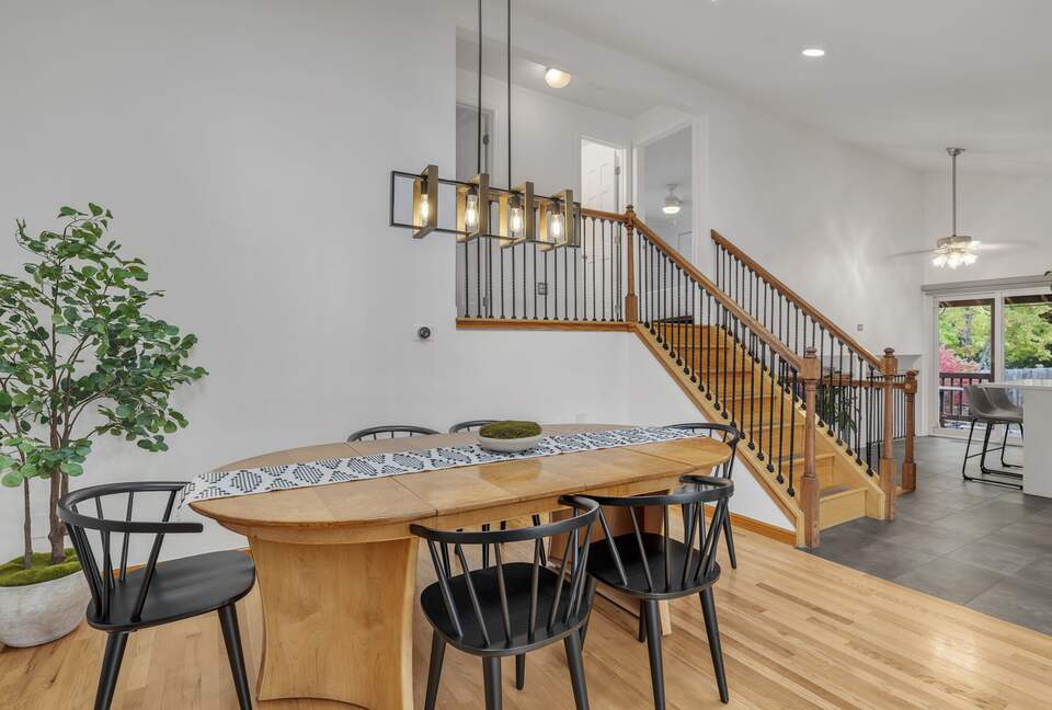 Bright & Cozy Home Near Parks, Downtown & Boulder - Longmont, Colorado