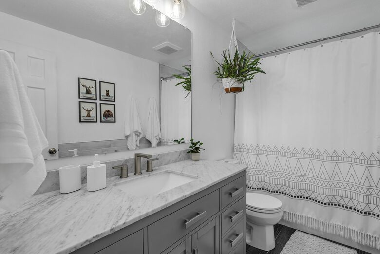 Bright & Cozy Home Near Parks, Downtown & Boulder - Longmont, Colorado