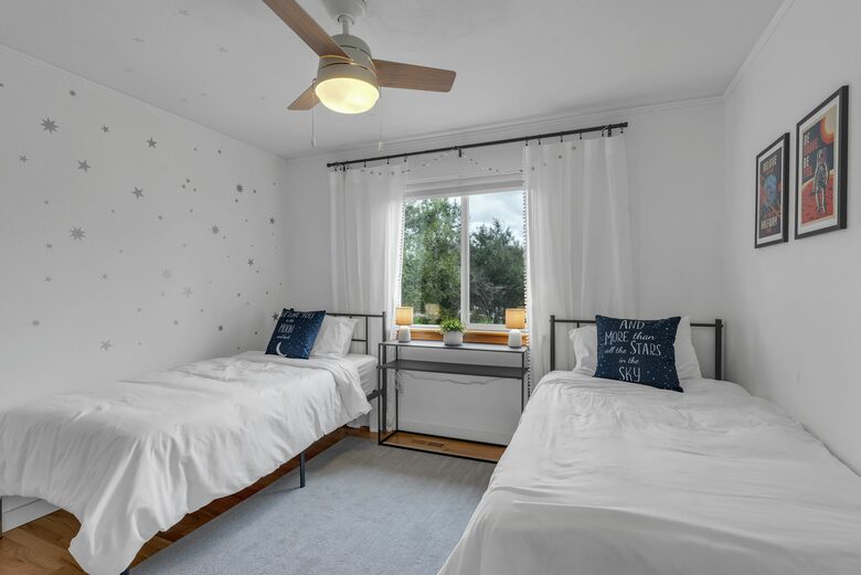 Bright & Cozy Home Near Parks, Downtown & Boulder - Longmont, Colorado