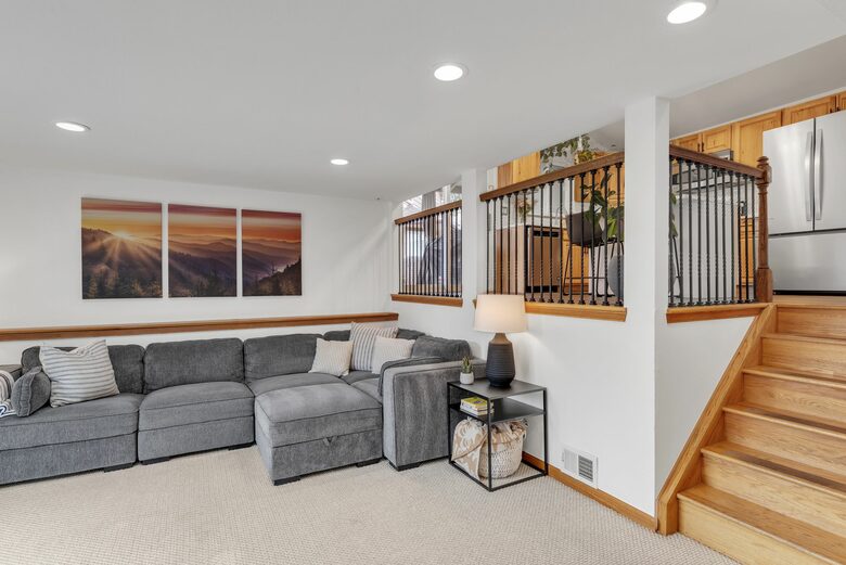 Bright & Cozy Home Near Parks, Downtown & Boulder - Longmont, Colorado