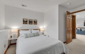 Bright & Cozy Home Near Parks, Downtown & Boulder - Longmont, Colorado