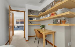 Bright & Cozy Home Near Parks, Downtown & Boulder - Longmont, Colorado