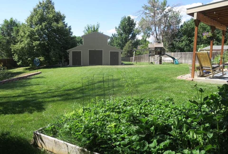 Bright & Cozy Home Near Parks, Downtown & Boulder - Longmont, Colorado