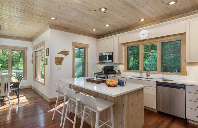 Carolina Blue Mountain Escape Near Asheville - Black Mountain, North Carolina