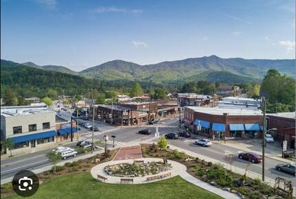 Downtown Black Mountain