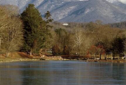 Lake Tomahawk in Black Mountain