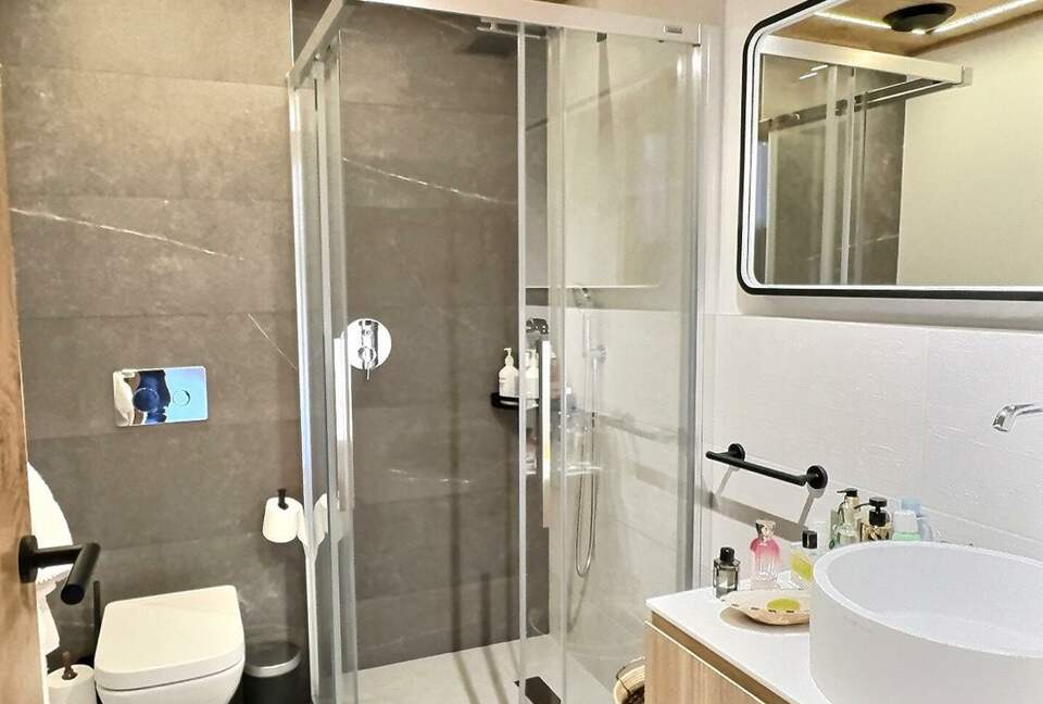 Elegant Mountain Apartment in the Val d’Aran - Naut Aran, Spain