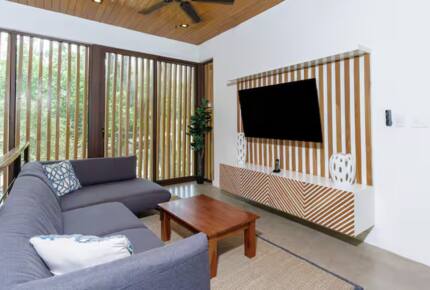 Casa Howler (Howler Villas) 200m from beach - Santa Cruz Canton, Costa Rica