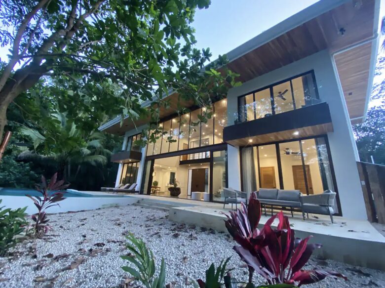 Casa Howler (Howler Villas) 200m from beach - Santa Cruz Canton, Costa Rica