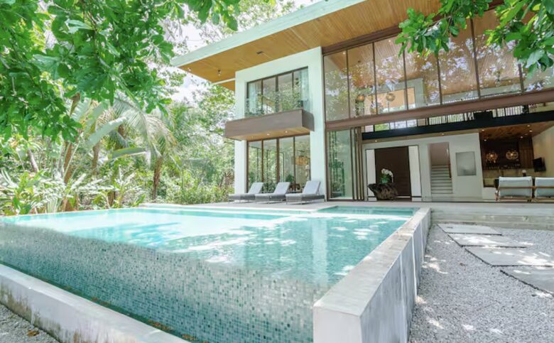 Casa Howler (Howler Villas) 200m from beach - Santa Cruz Canton, Costa Rica