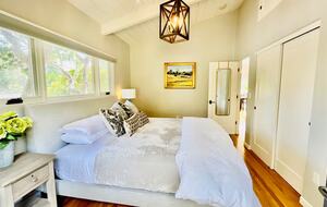 Light Filled Carmel Hideaway | Short Walk to Downtown and the Beach - Carmel, California
