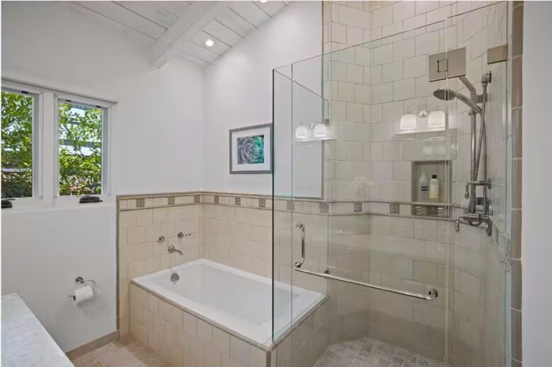 Light Filled Carmel Hideaway | Short Walk to Downtown and the Beach - Carmel, California